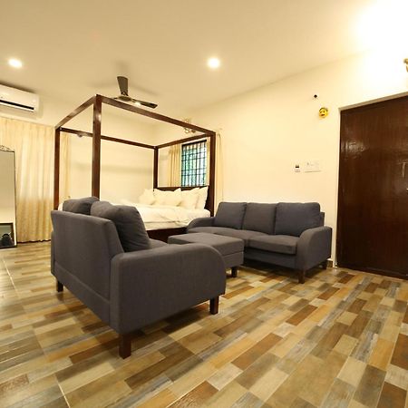 Brown Town Resort & Spa ไฮเดอราบัด ภายนอก รูปภาพ